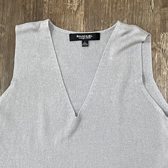 FINAL PRICE Emanuel Ungaro Chic Sweater Vest - Picture 3 of 4